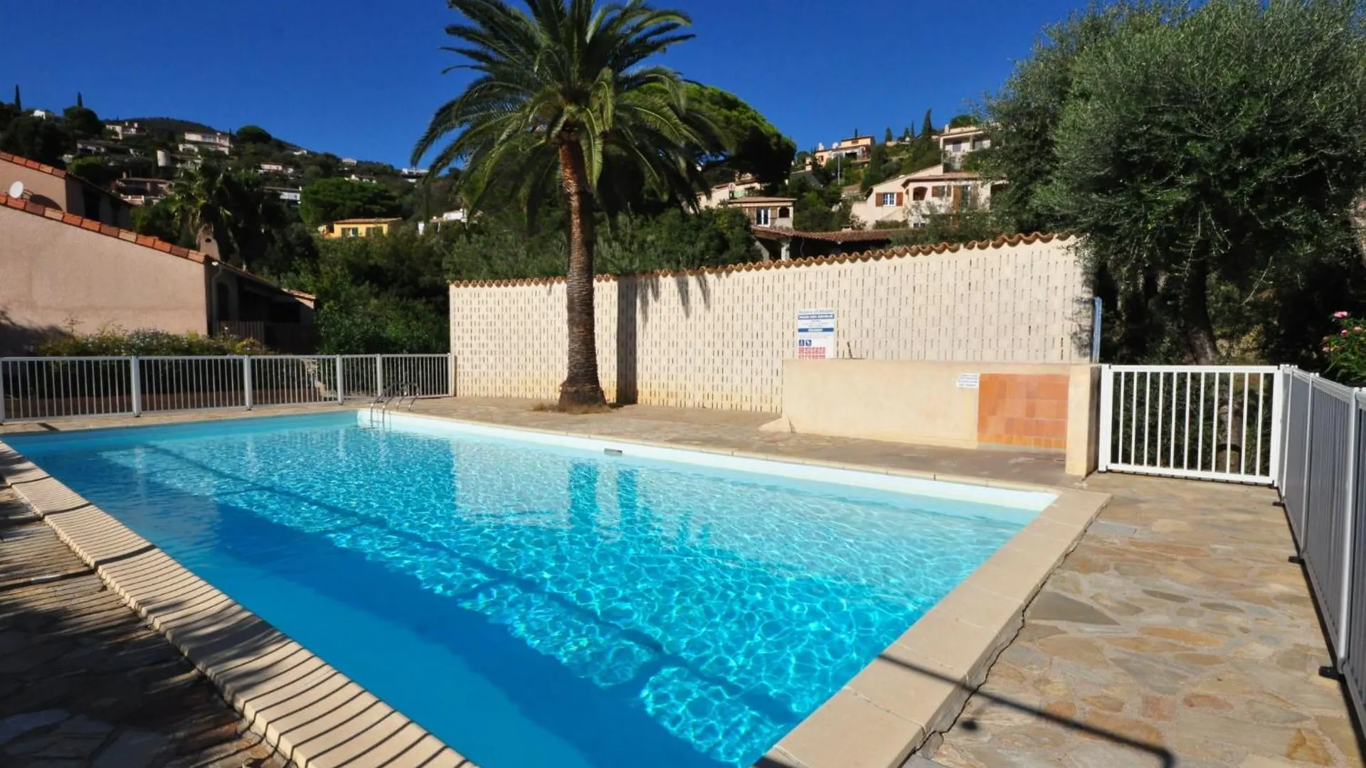 Holiday Home Le Clos Du Rigaud-3 By Interhome Cavalaire-sur-Mer